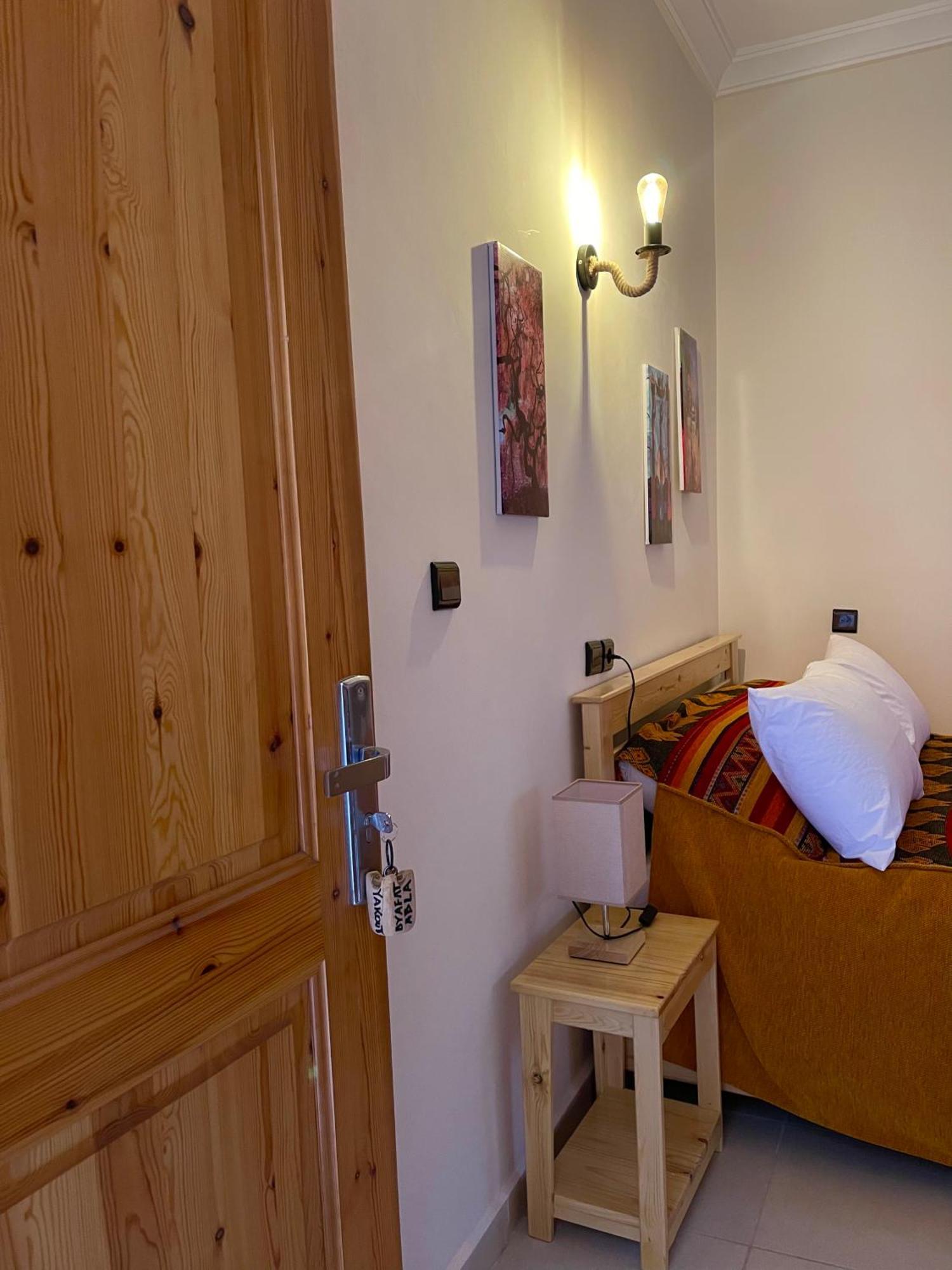 Dyafat Abla Hotel Варзазат Екстериор снимка